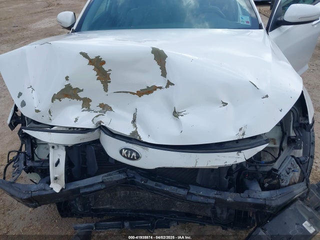 5XXGM4A72FG439438 KIA Optima Lx