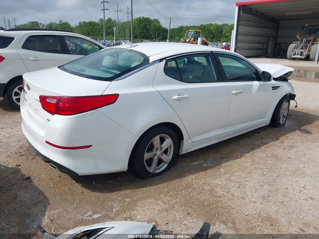 5XXGM4A72FG439438 KIA Optima Lx