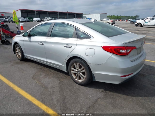 5NPE24AF9GH305164 Hyundai SONATA SE