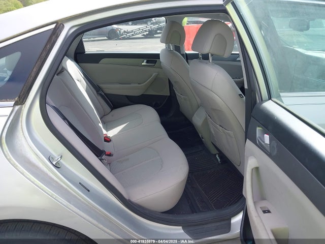 5NPE24AF9GH305164 Hyundai SONATA SE