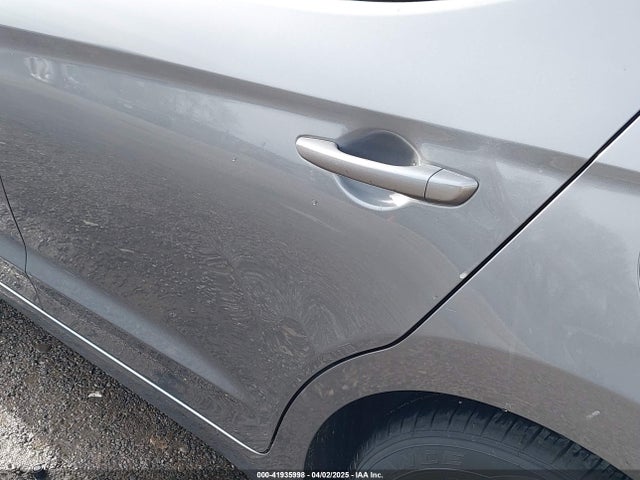 5NPD84LF6LH517148 Hyundai ELANTRA SEL