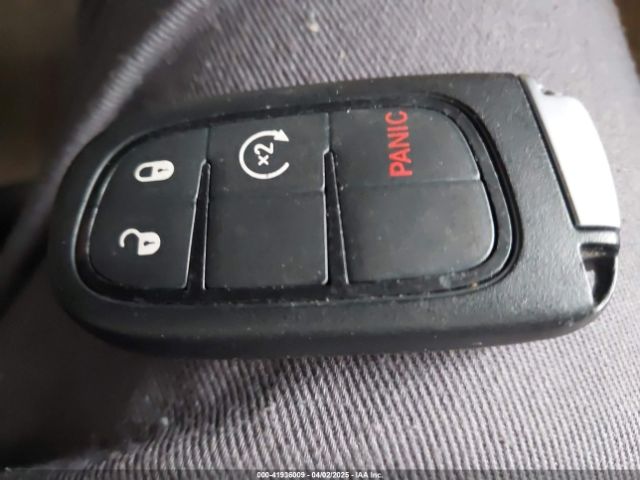 1C4PJMLB2MD228158 Jeep Cherokee Altitude 4x4