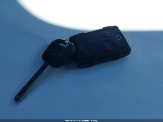 1GCVKREC5FZ236235 Chevrolet Silverado 1500 1lt