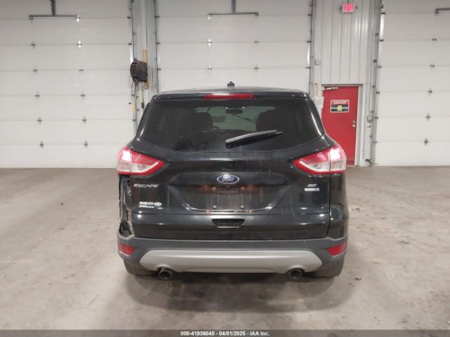 1FMCU9GX8FUB42666 Ford ESCAPE SE