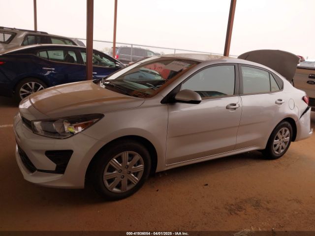 3KPA24AD8PE599304 KIA RIO LX