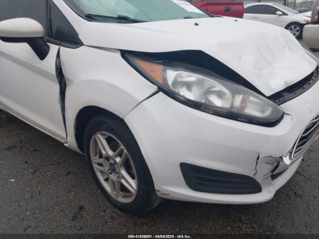 3FADP4EJ1KM111572 Ford FIESTA SE