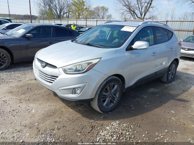 KM8JU3AG7FU953906 Hyundai TUCSON SE
