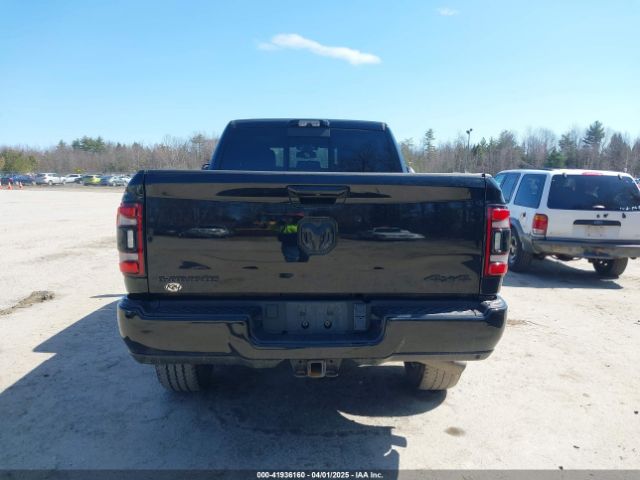3C6UR5FL0NG104956 RAM 2500 Laramie  4x4 6'4 Box