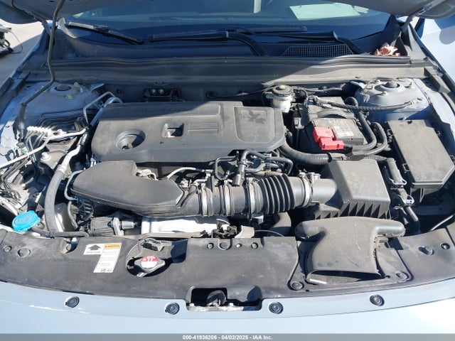 1HGCV2F94NA002501 Honda Accord Touring