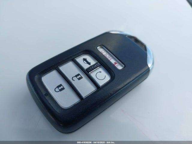 1HGCV2F94NA002501 Honda Accord Touring