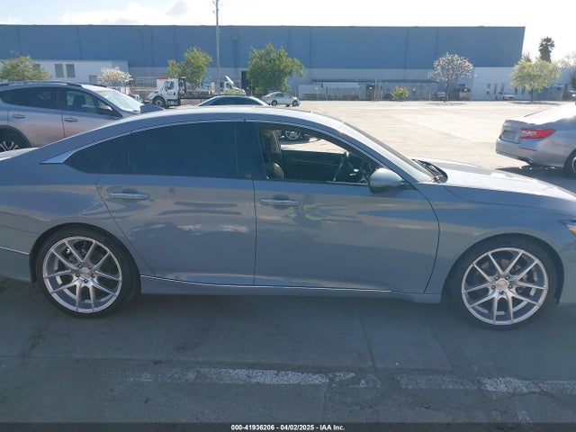 1HGCV2F94NA002501 Honda Accord Touring