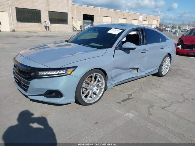 1HGCV2F94NA002501 Honda Accord Touring