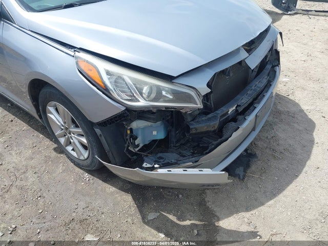 5NPE24AF6FH123937 Hyundai SONATA SE