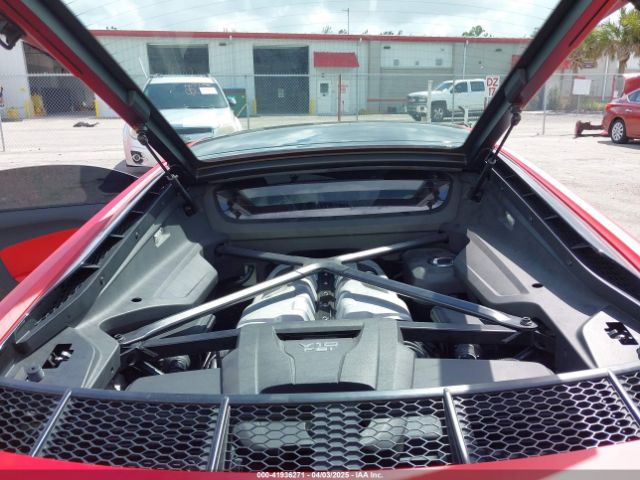 WUAEEAFX1L7900938 Audi R8 V10 Quattro S Tronic