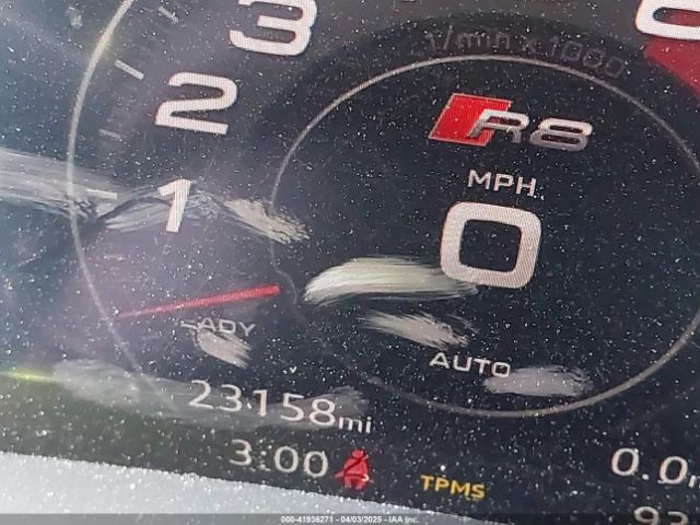 WUAEEAFX1L7900938 Audi R8 V10 Quattro S Tronic