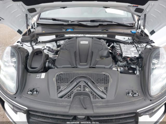 2025 PORSCHE MACAN WP1AG2A55SLB41796 Photo 9