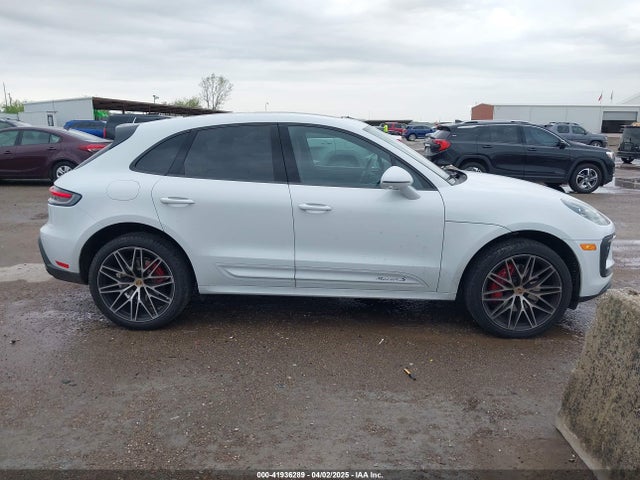 Porsche Macan 2025 WP1AG2A55SLB41796 Image 13