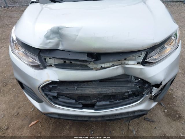 KL7CJPSB3KB781294 Chevrolet Trax Lt