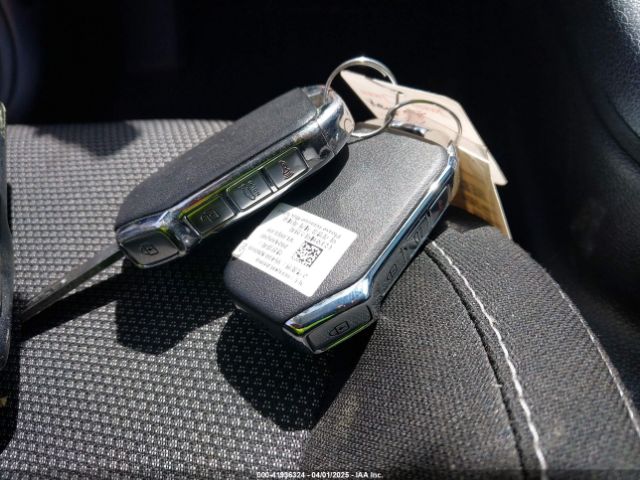 3KPF24ADXRE827277 KIA Forte Lxs