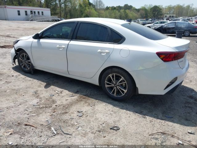 3KPF24ADXRE827277 KIA Forte Lxs