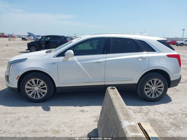 1GYKNCRS1KZ135674 Cadillac XT5 LUXURY
