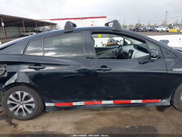 JTDKARFPXL3145838 Toyota Prius Prime Le