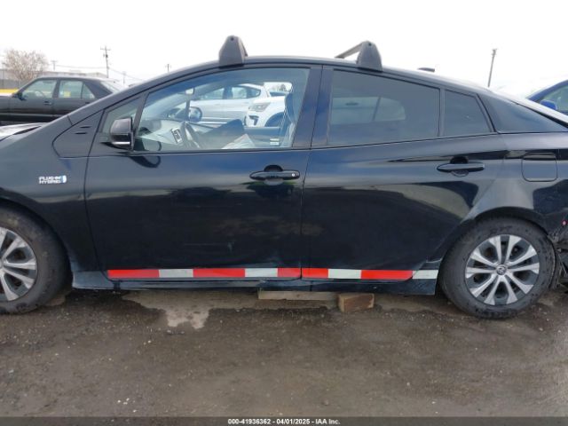 JTDKARFPXL3145838 Toyota Prius Prime Le