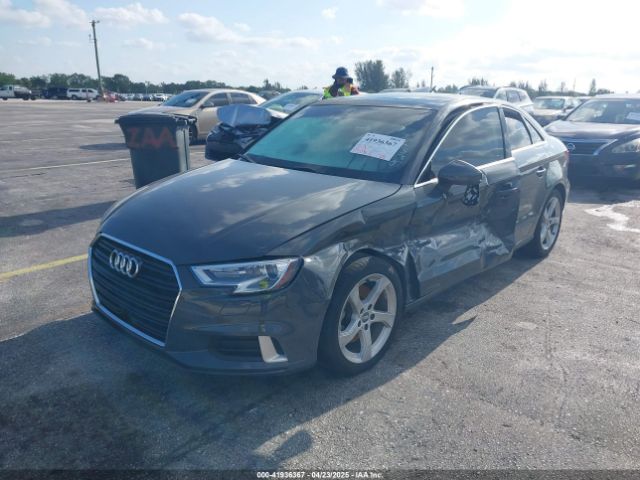 2019 AUDI A3 WAUAUGFF9K1009268 Photo 5