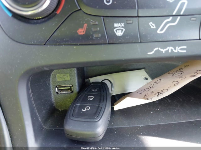Ford FOCUS ST 2016 1FADP3L93GL401100 Image 11