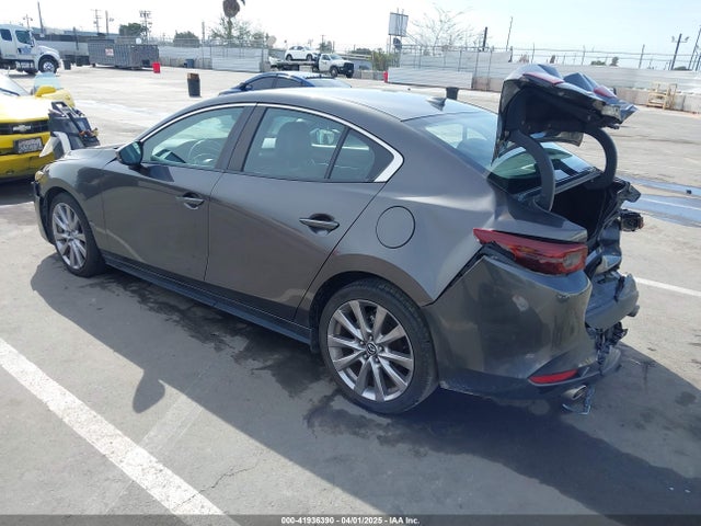 3MZBPADL9LM119355 Mazda Mazda3 Preferred Package