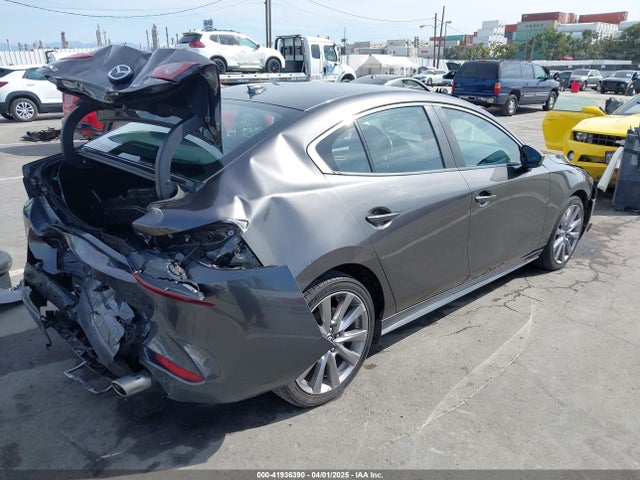 3MZBPADL9LM119355 Mazda Mazda3 Preferred Package