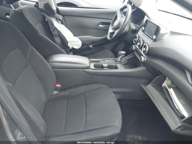 3N1AB8BV5NY210390 Nissan Sentra S Xtronic Cvt