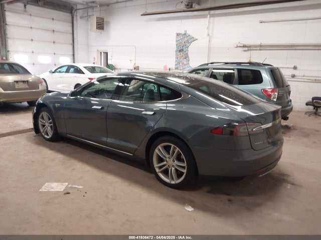 2013 TESLA MODEL S 5YJSA1CN9DFP13148 Photo 2