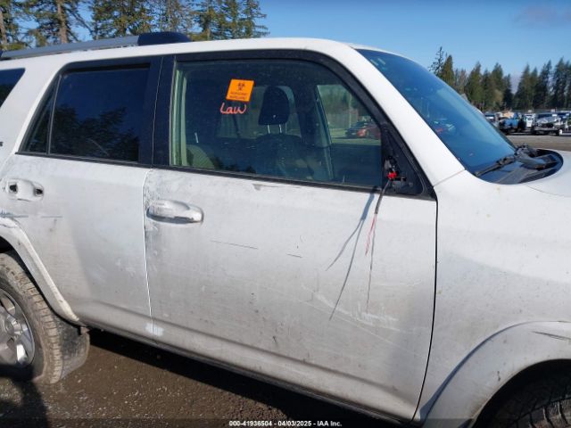 JTEMU5JR4N6021997 Toyota 4RUNNER SR5