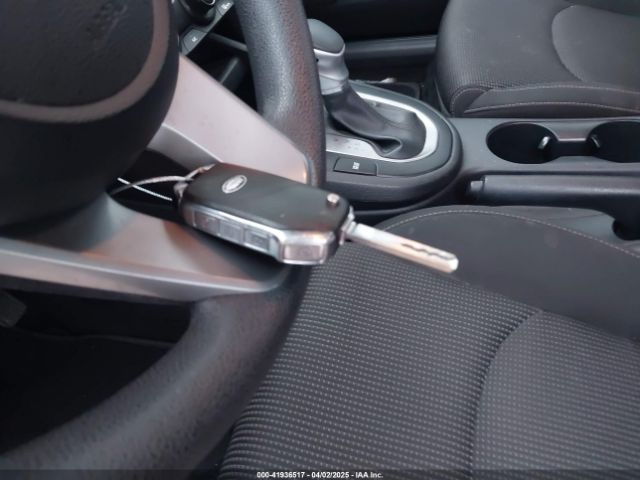 3KPF24AD1ME331681 KIA Forte Lxs