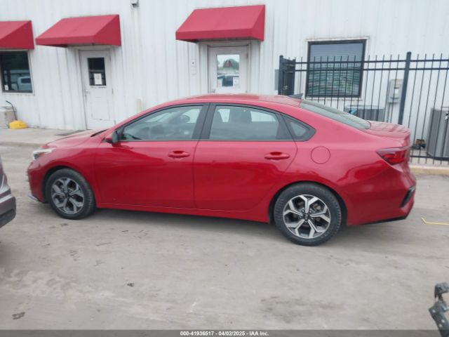 3KPF24AD1ME331681 KIA Forte Lxs