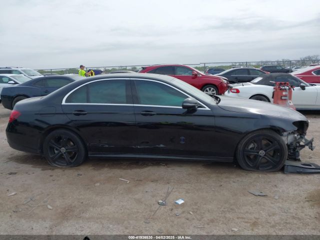 WDDZF4JB9KA547672 Mercedes-Benz E 300