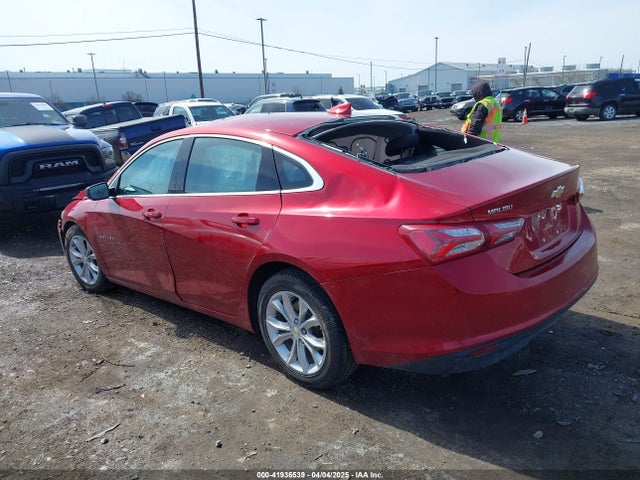 1G1ZD5ST4NF104245 Chevrolet Malibu Fwd Lt