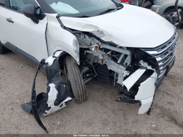 5N1BT3AB6RC722324 Nissan Rogue S Intelligent Awd