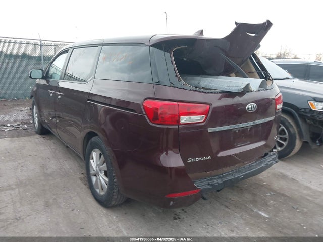 KNDMB5C1XJ6396644 KIA SEDONA LX