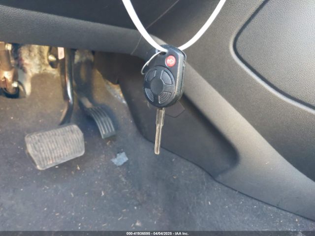 1FMCU0F71EUC81419 Ford ESCAPE S