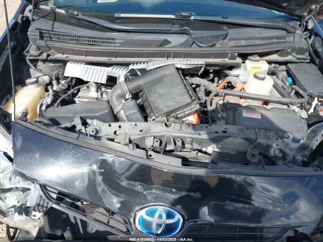 JTDKN3DU7F0457437 Toyota Prius Three