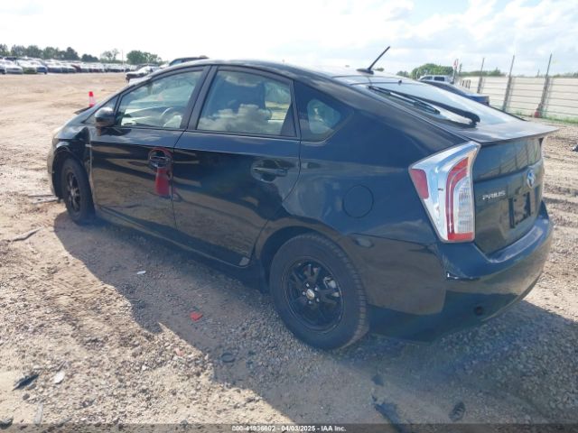 JTDKN3DU7F0457437 Toyota Prius Three