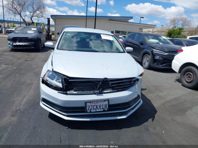 3VW2B7AJ0HM393751 Volkswagen Jetta 1.4t S