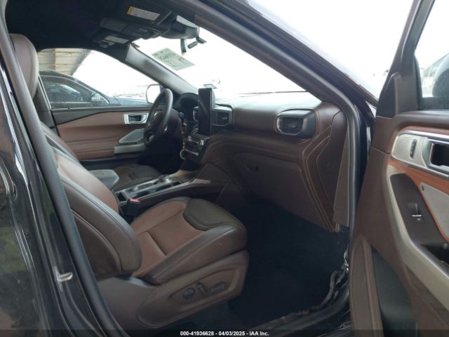 1FM5K8LC0NGB10593 Ford Explorer King Ranch