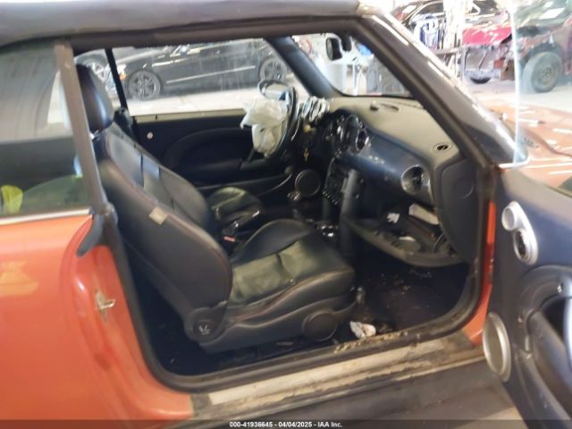 2005 MINI COOPER S WMWRH33455TK55035 Photo 4