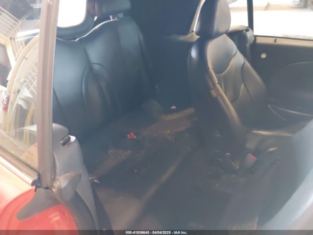 2005 MINI COOPER S WMWRH33455TK55035 Photo 7