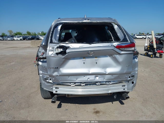 JTMH1RFV3LD060097 Toyota RAV4 LE