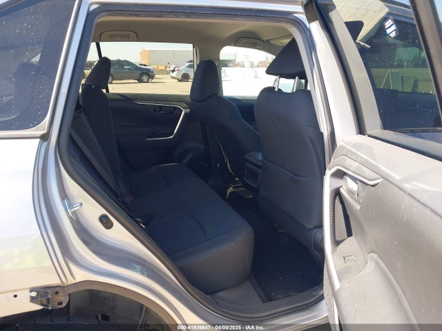 JTMH1RFV3LD060097 Toyota RAV4 LE