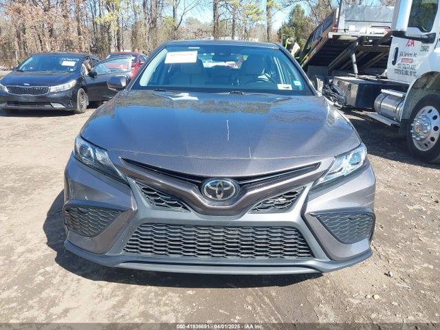 4T1G11AK0NU042777 Toyota CAMRY SE